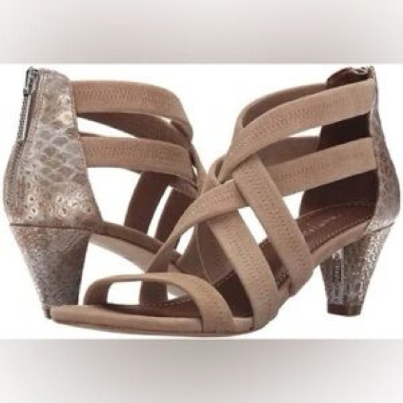 Donald J. Pliner Women's Tan Sandals - Picture 9 of 9